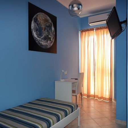 Kosmos Bed and Breakfast Syracuse Kamer foto