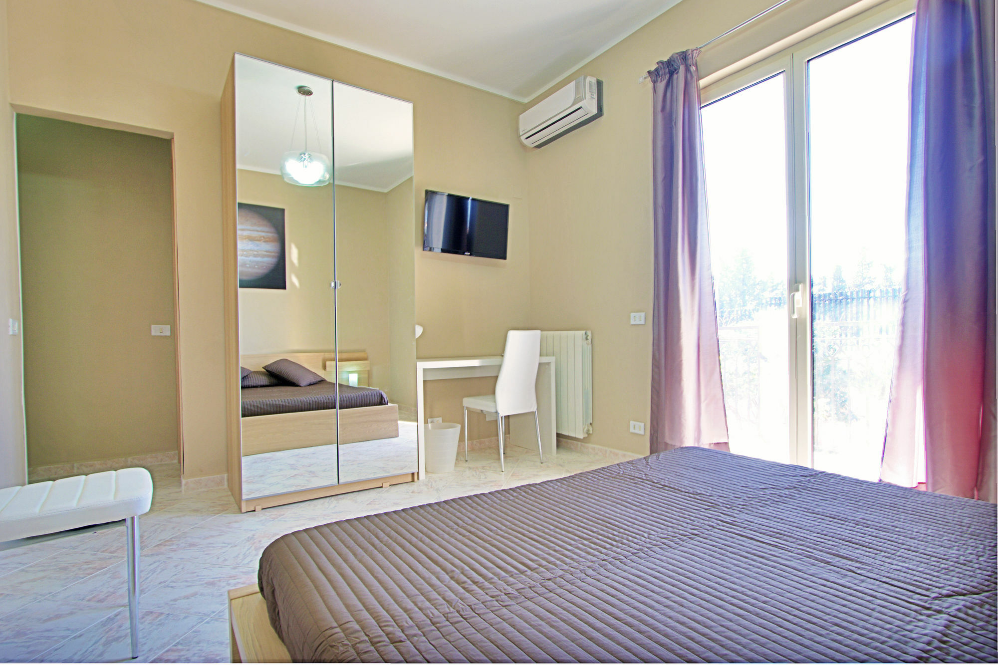 Kosmos Bed and Breakfast Syracuse Buitenkant foto
